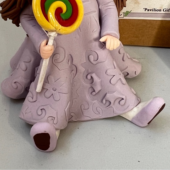 Kneeded Friends The Kneeded Angels Ashley #6616 Doll with Lollipop Figurine NIB - Picture 3 of 13